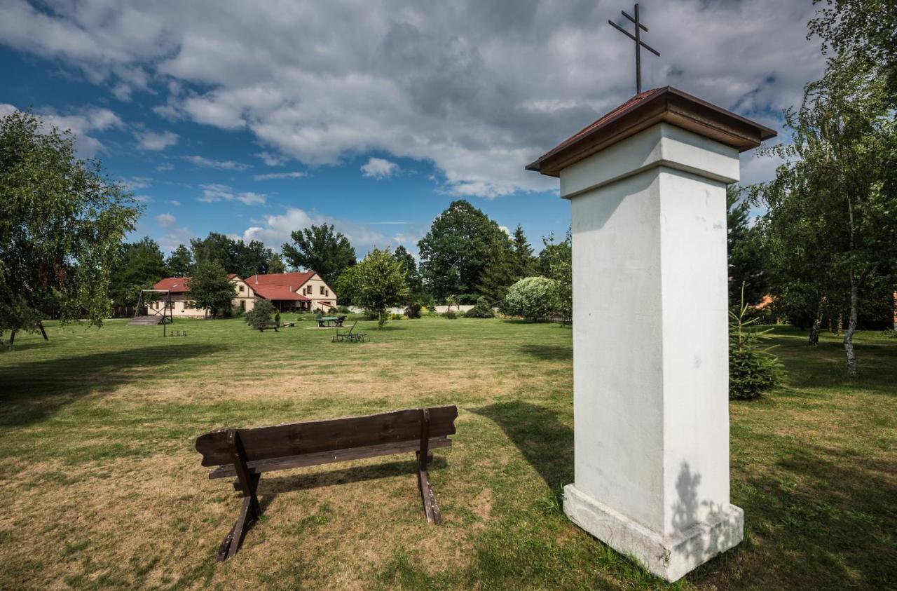Penzion U Lisky Jarosov nad Nezarkou Dış mekan fotoğraf